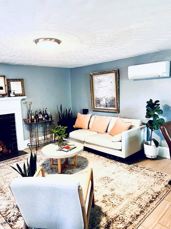 House for rent at 319 E Blvd, Charlotte, NC 28203