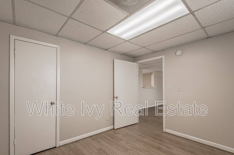 Apartment for rent at 626 University Ave #G, Huntsville, TX 77320