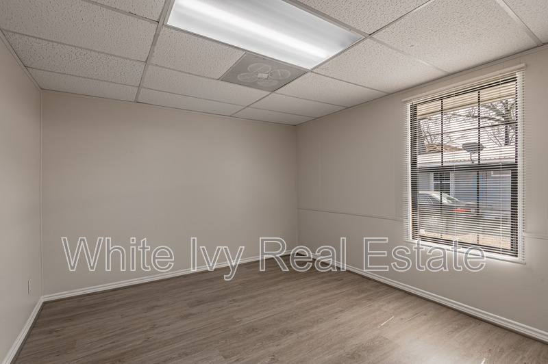 Apartment for rent at 626 University Ave #G, Huntsville, TX 77320