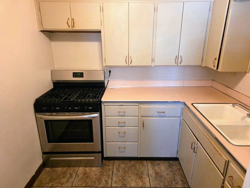 Apartment for rent at 2820 Kingman Blvd #2, Des Moines, IA 50311