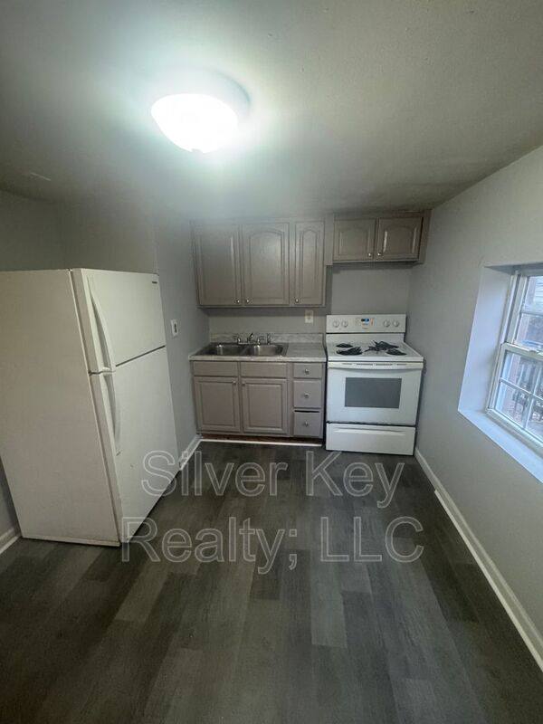 Apartment for rent at 107 Forrest Ave #6, Athens, TN 37303