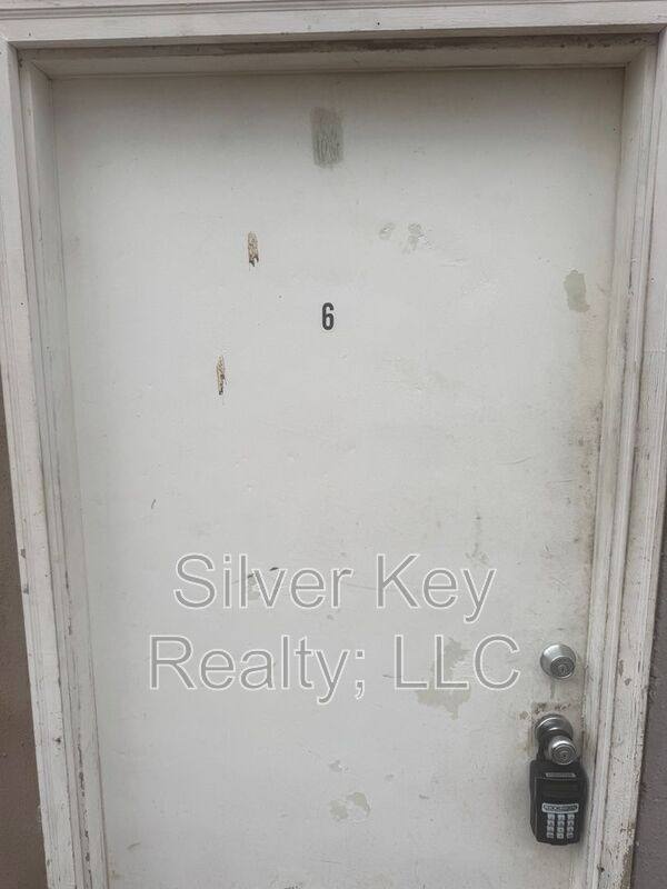 Apartment for rent at 107 Forrest Ave #6, Athens, TN 37303