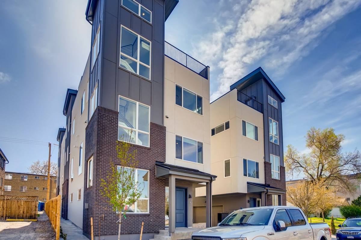 Townhouse for rent at 3450 S Corona St, Englewood, CO 80113