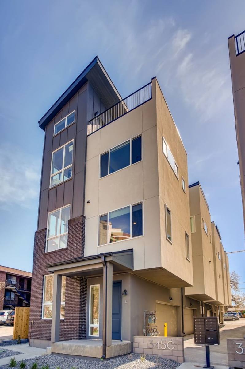 Townhouse for rent at 3450 S Corona St, Englewood, CO 80113