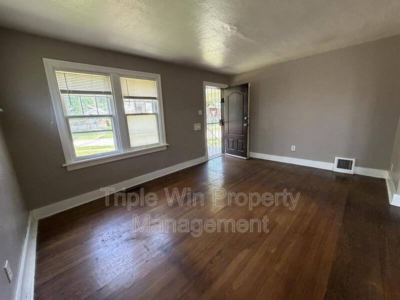 House for rent at 8530 Lowell St, St. Louis, MO 63147