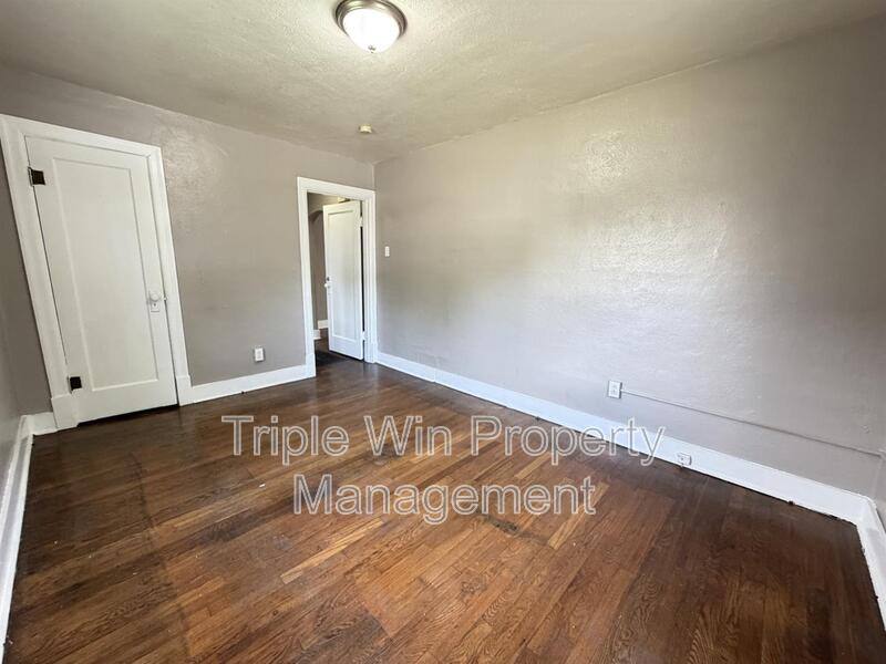 House for rent at 8530 Lowell St, Saint Louis, MO 63147