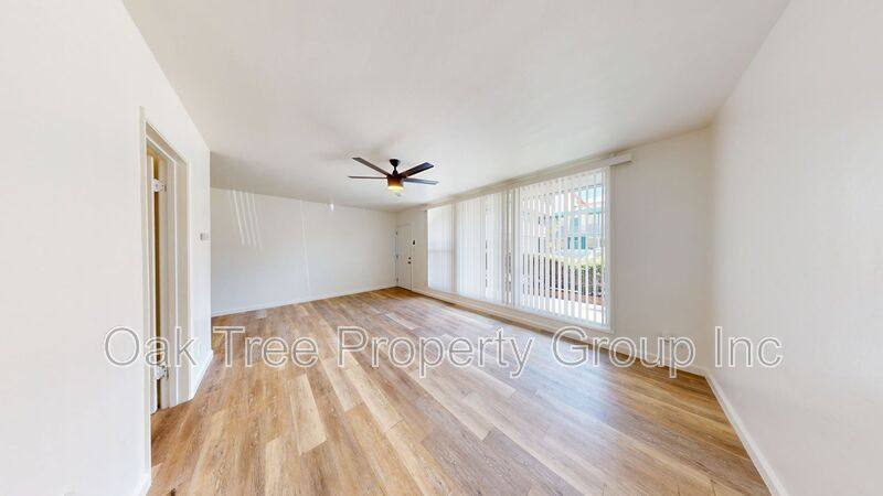 Apartment for rent at 444 28th St #5, Oakland, CA 94609