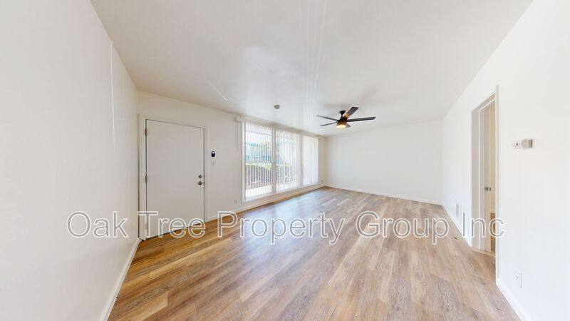 Apartment for rent at 444 28th St #5, Oakland, CA 94609