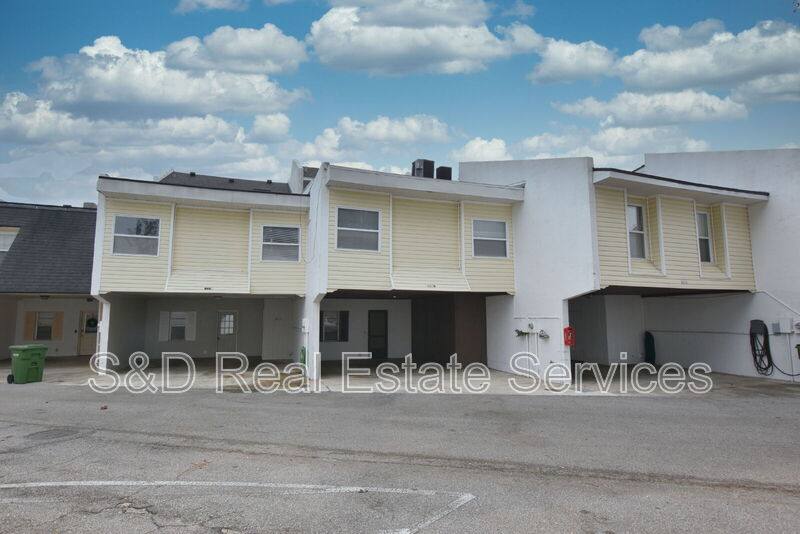 Apartment for rent at 2227 9th St SE, Winter Haven, FL 33880
