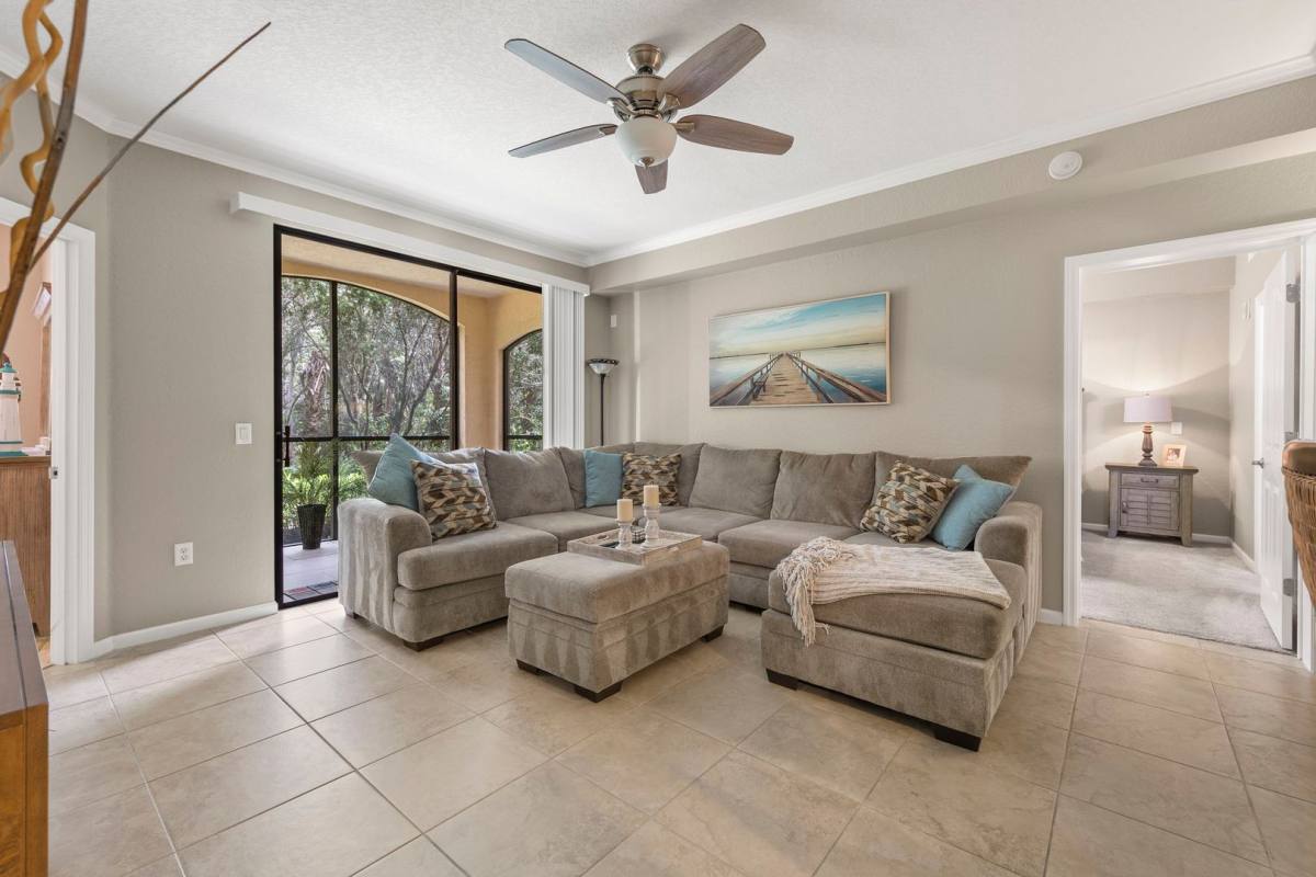 Apartment for rent at 12955 Positano Circle, Naples, FL 34105