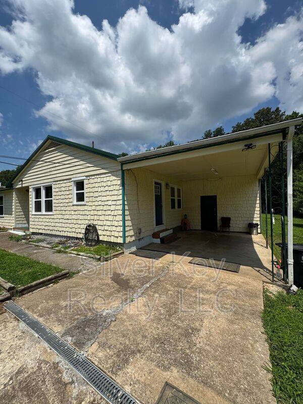 House for rent at 235 Rose Dr, Athens, TN 37303