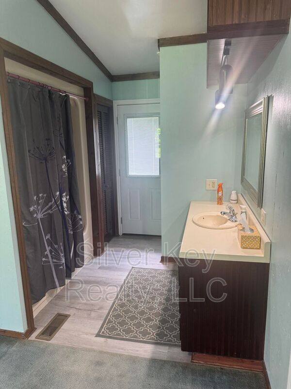 House for rent at 235 Rose Dr, Athens, TN 37303