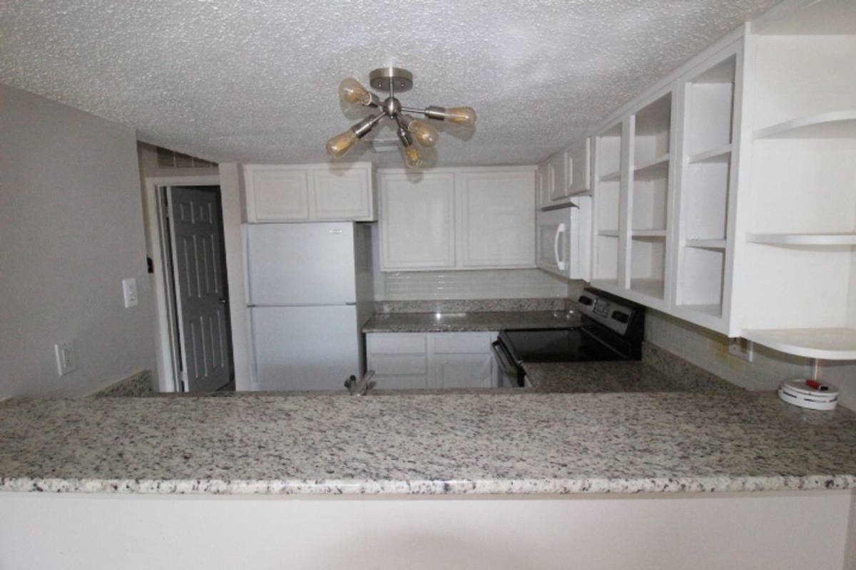 Townhouse for rent at 805 Paisley Dr, Spicewood, TX 78669