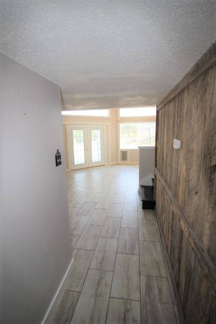 Townhouse for rent at 805 Paisley Dr, Spicewood, TX 78669