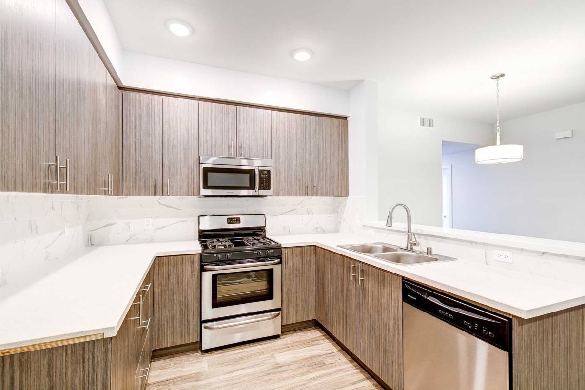 Apartment for rent at 11721 Runnymede St, North Hollywood, CA 91605