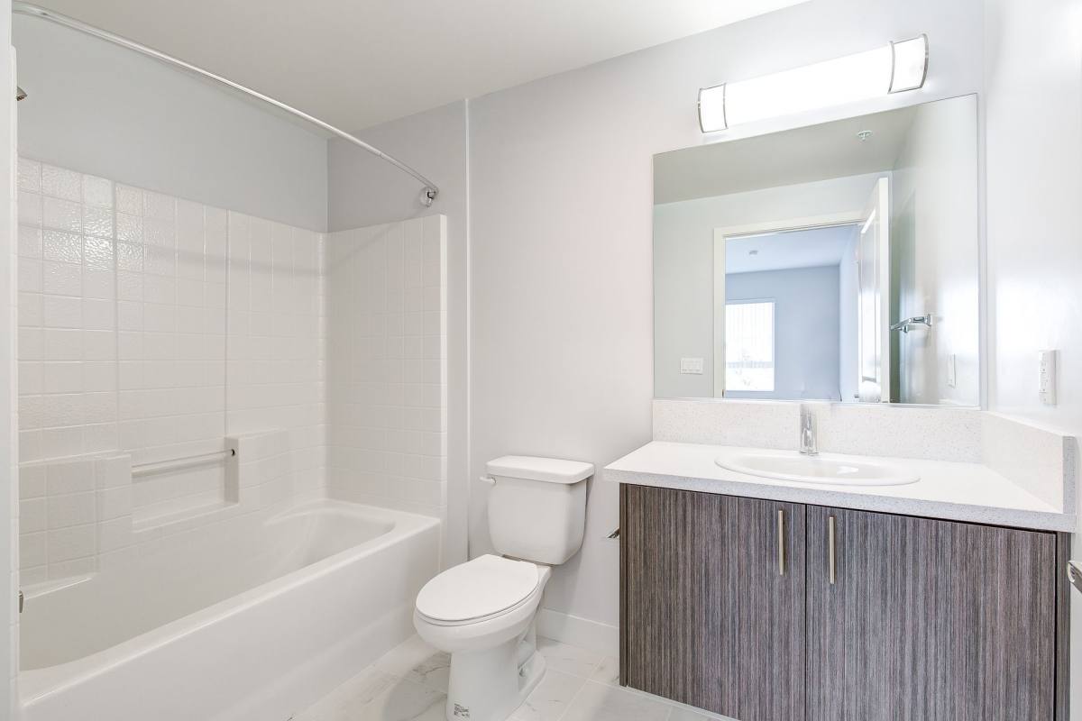 Apartment for rent at 11721 Runnymede St, North Hollywood, CA 91605