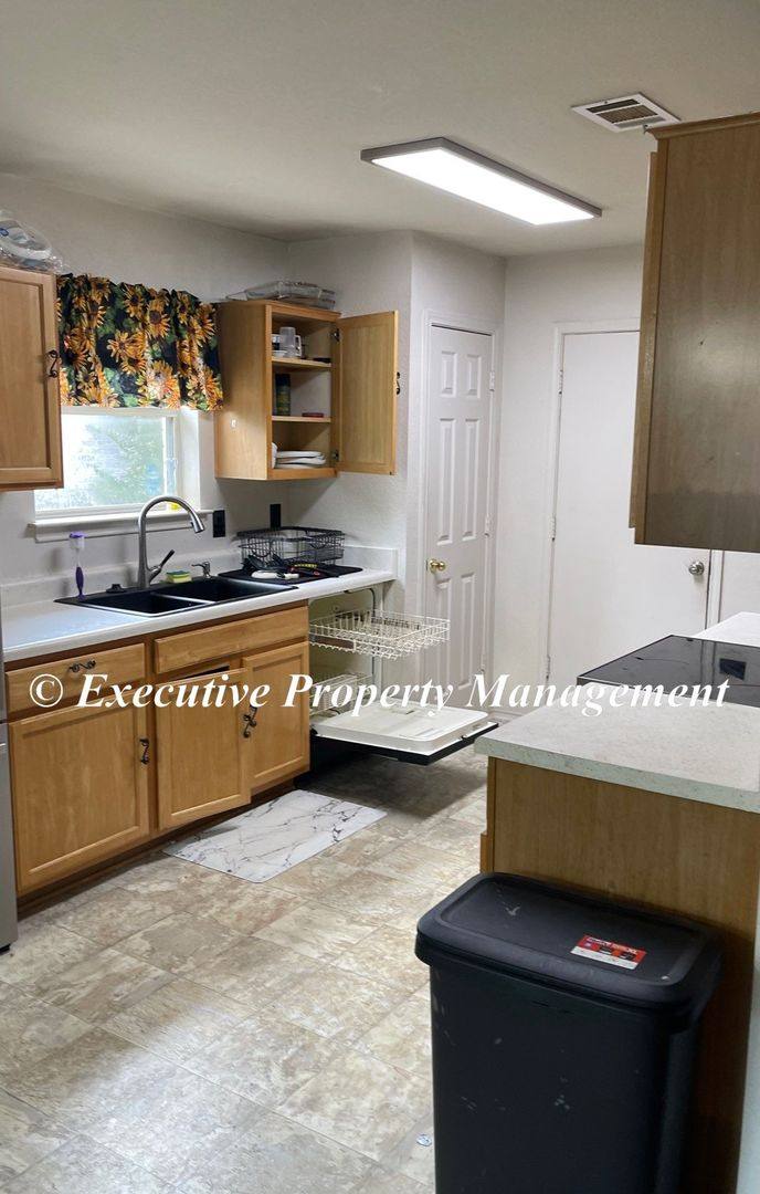 House for rent at 208 Mesquite Circle, Copperas Cove, TX 76522