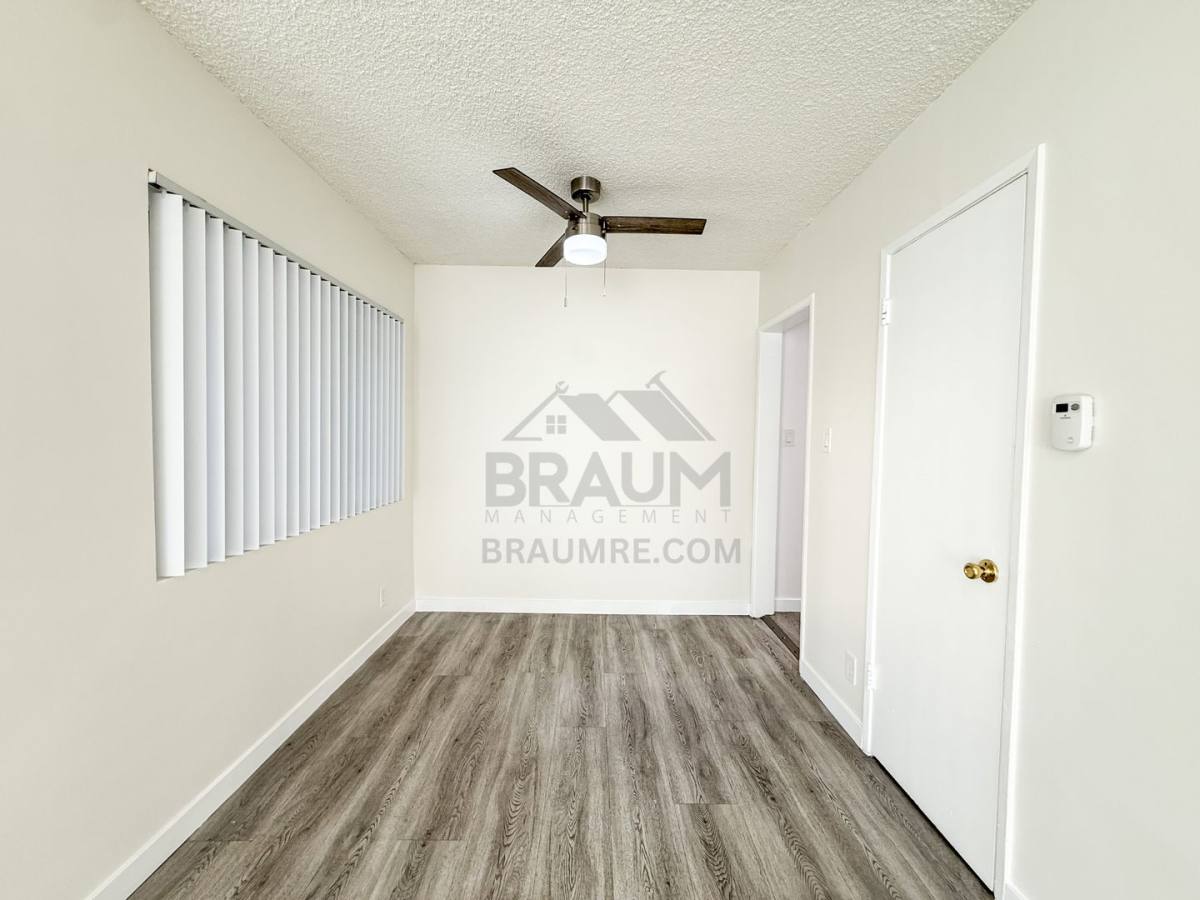 Apartment for rent at 5433 Sepulveda Blvd, Van Nuys, CA 91411