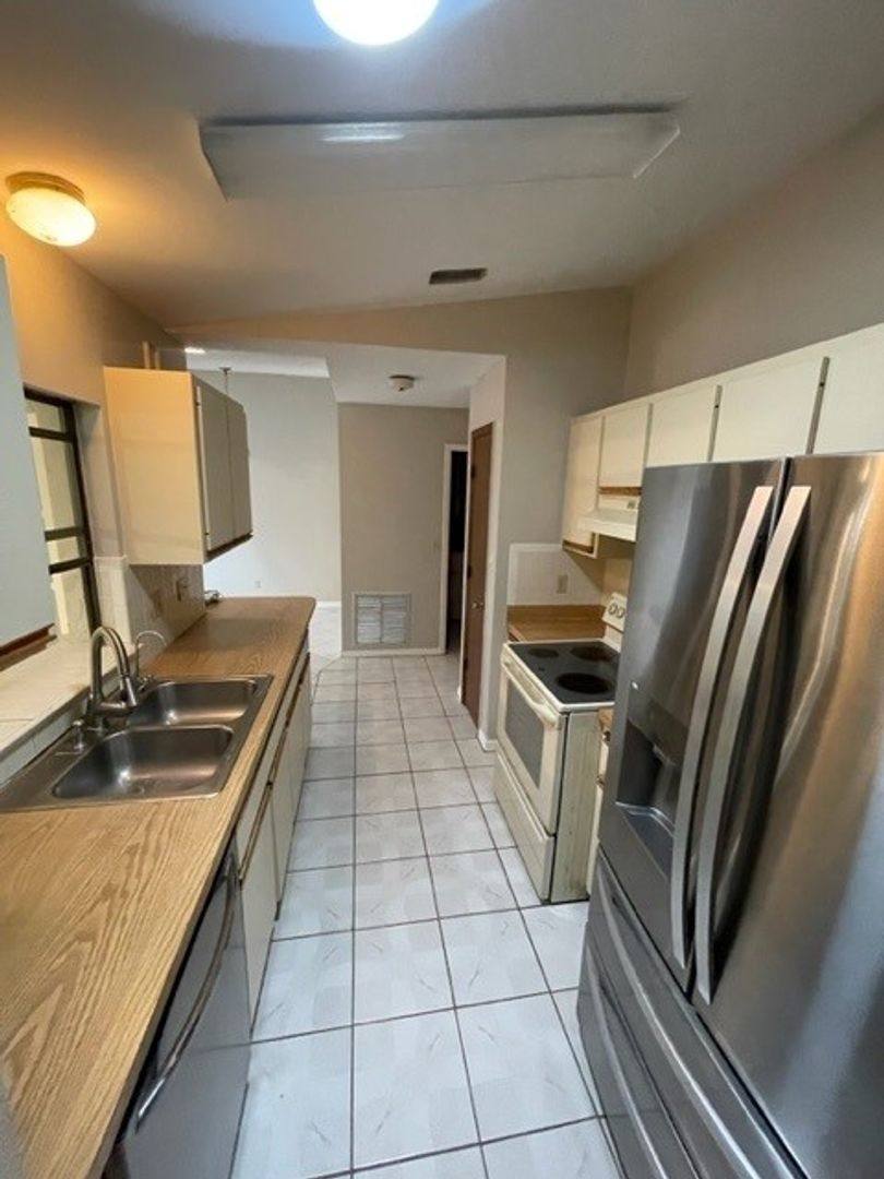 House for rent at 356 Pipit St NE, Palm Bay, FL 32907