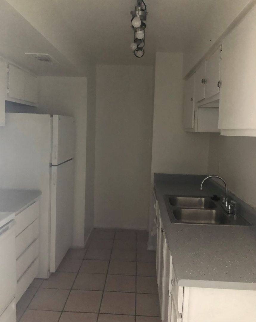 Apartment for rent at 16815 N 29th St, Phoenix, AZ 85032