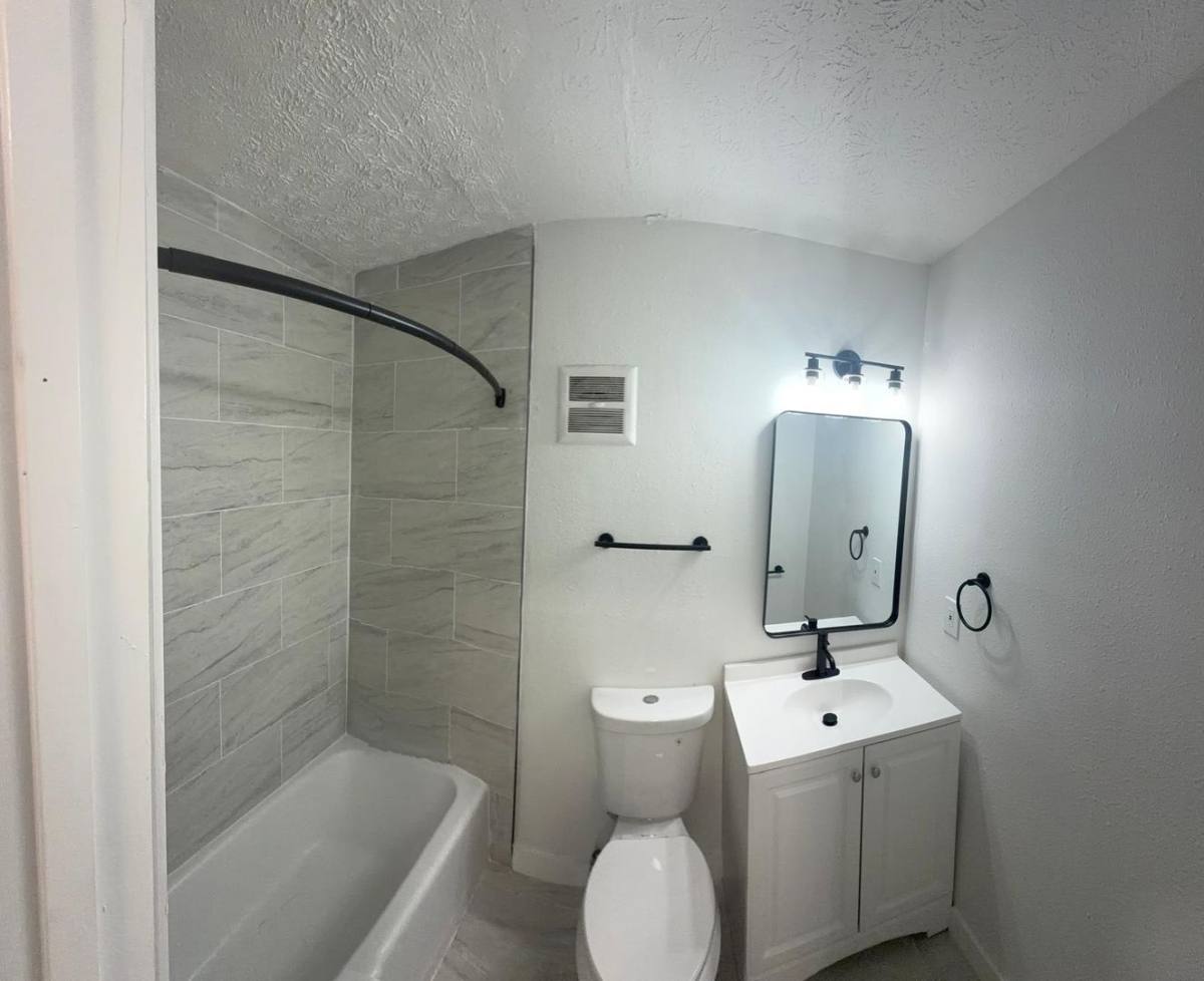 Apartment for rent at 2900 Camp Creek Parkway, Atlanta, GA 30337