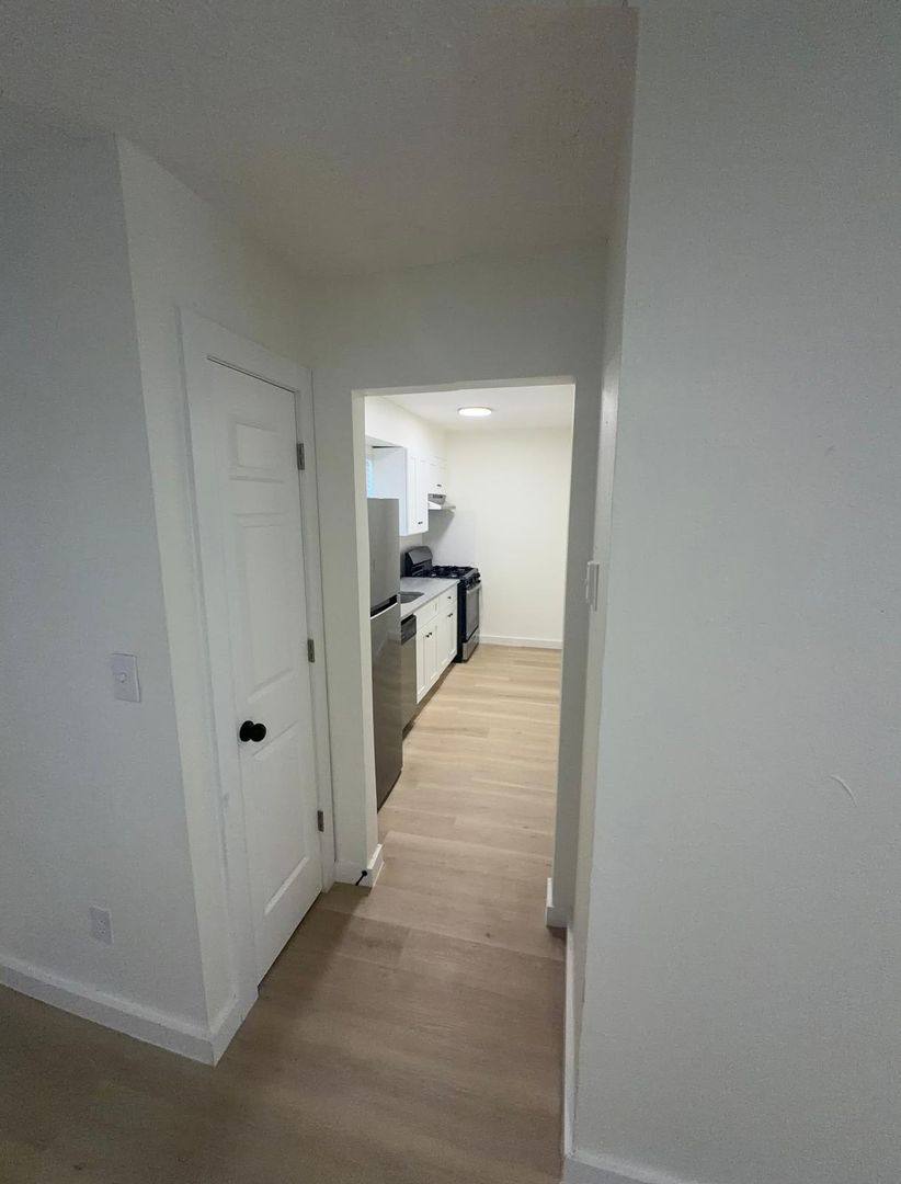 Apartment for rent at 2900 Camp Creek Parkway, Atlanta, GA 30337