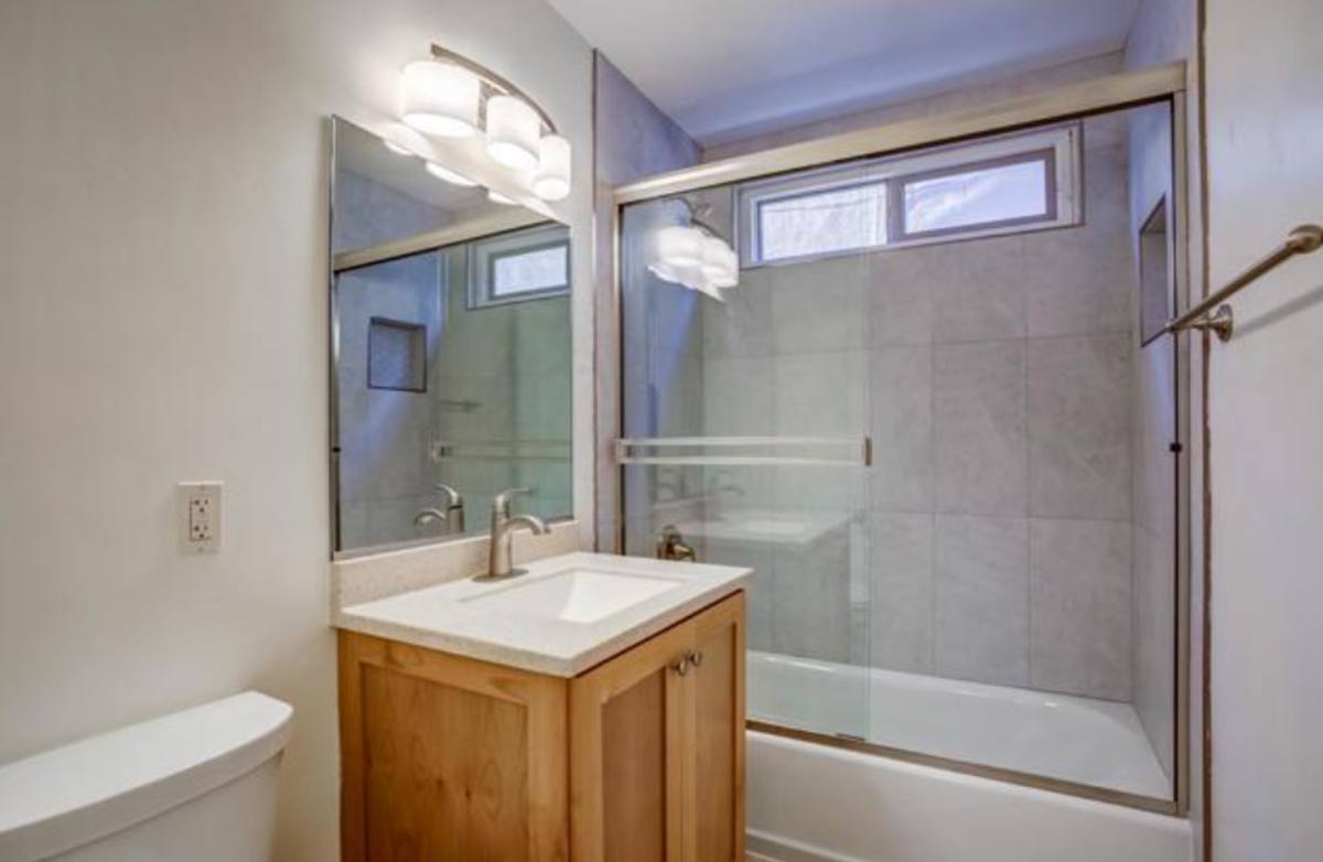 Apartment for rent at 3147 Jefferson St, Carlsbad, CA 92008
