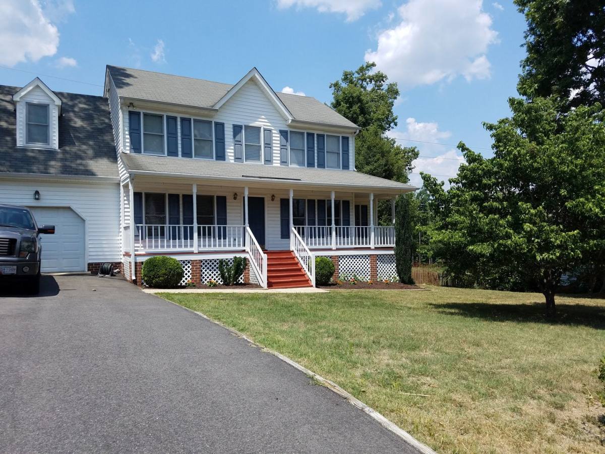 House for rent at 13906 Palomino Way, Midlothian, VA 23112