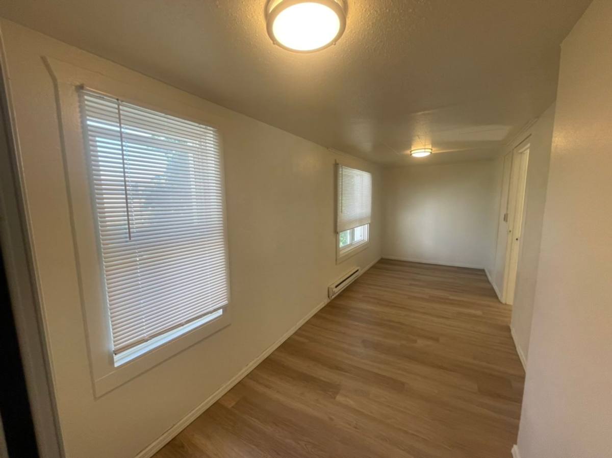 Apartment for rent at 1217 & 1223 W, Spokane, WA 99204