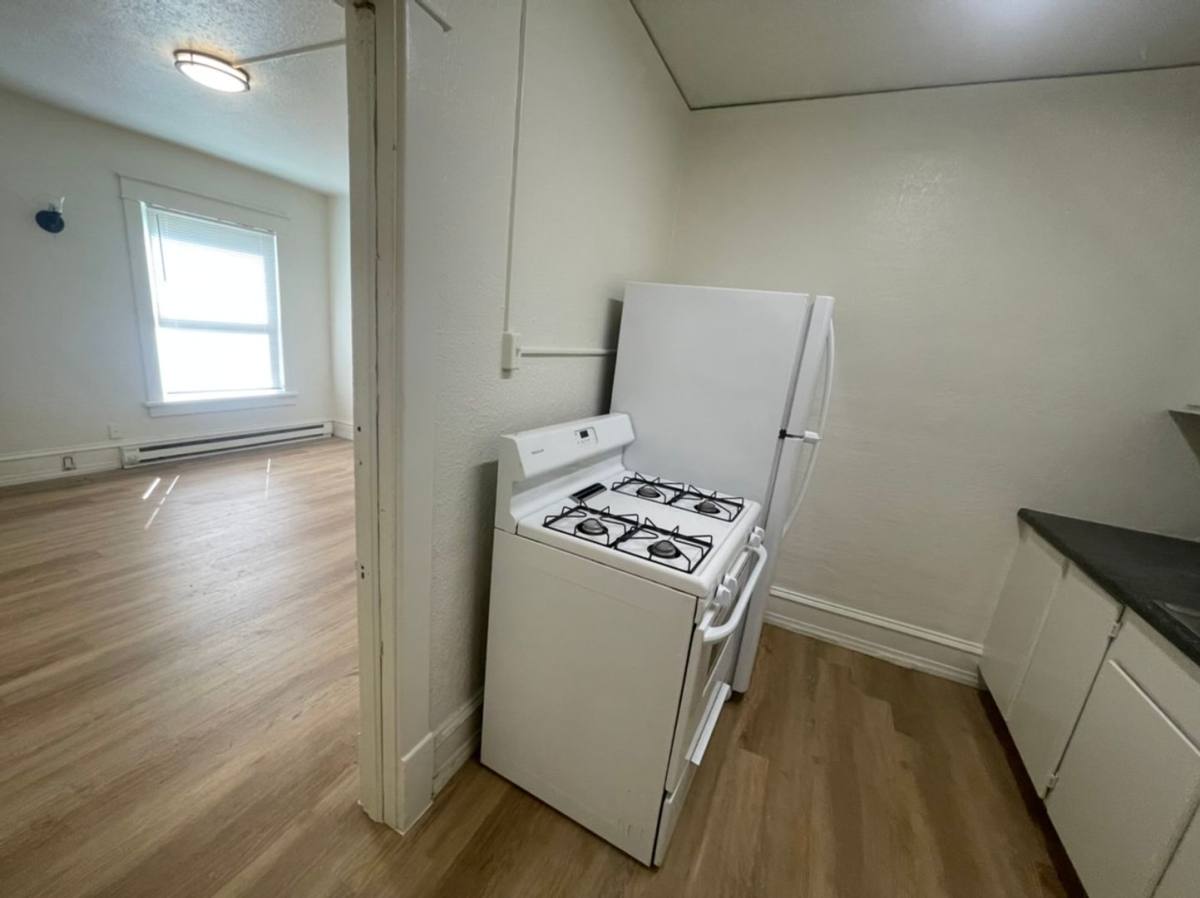 Apartment for rent at 1217 & 1223 W, Spokane, WA 99204