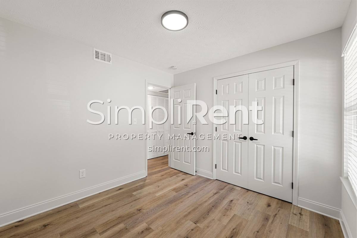 Apartment for rent at 2771 White Oak Dr, Decatur, GA 30032