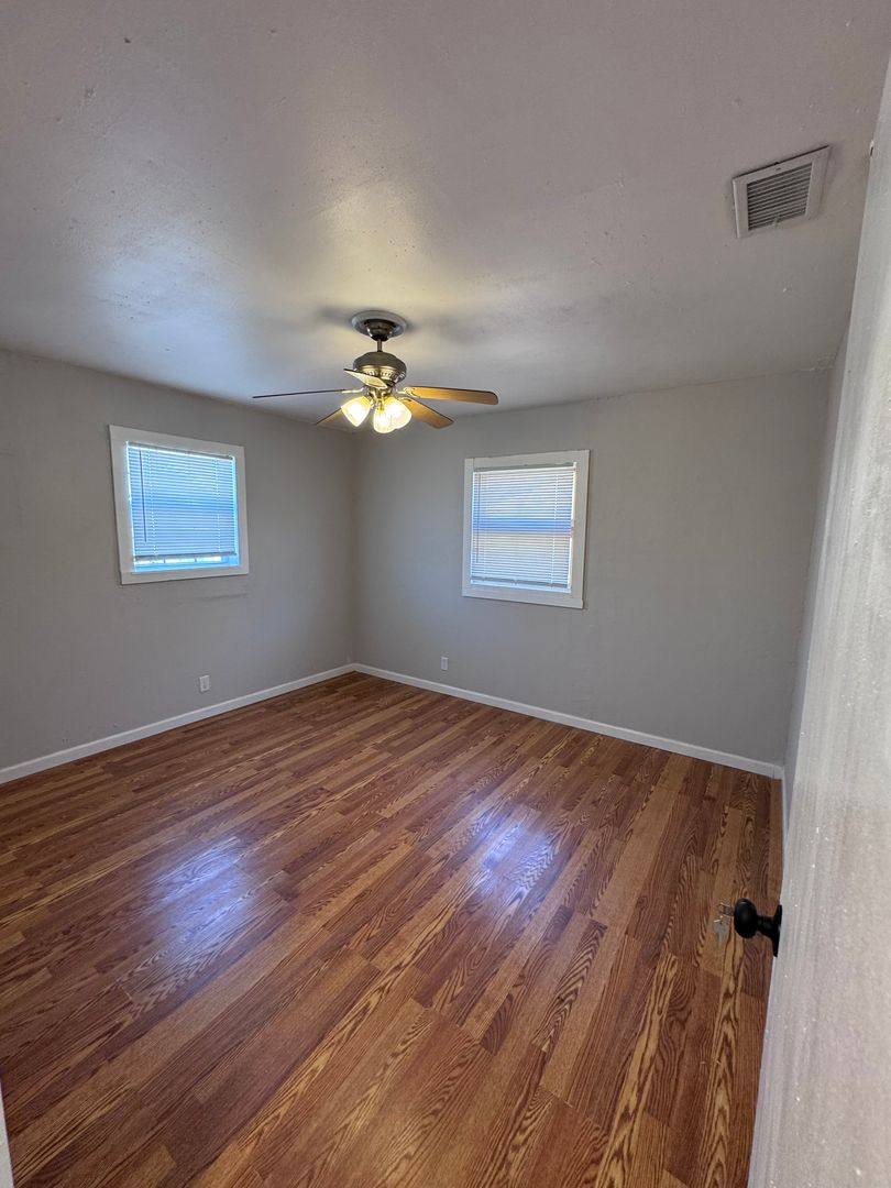 House for rent at 812 48th St, Lubbock, TX 79404