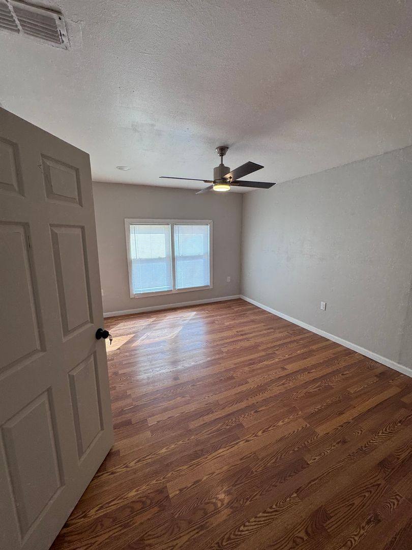 House for rent at 812 48th St, Lubbock, TX 79404