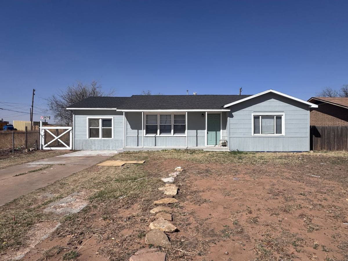 House for rent at 812 48th St, Lubbock, TX 79404