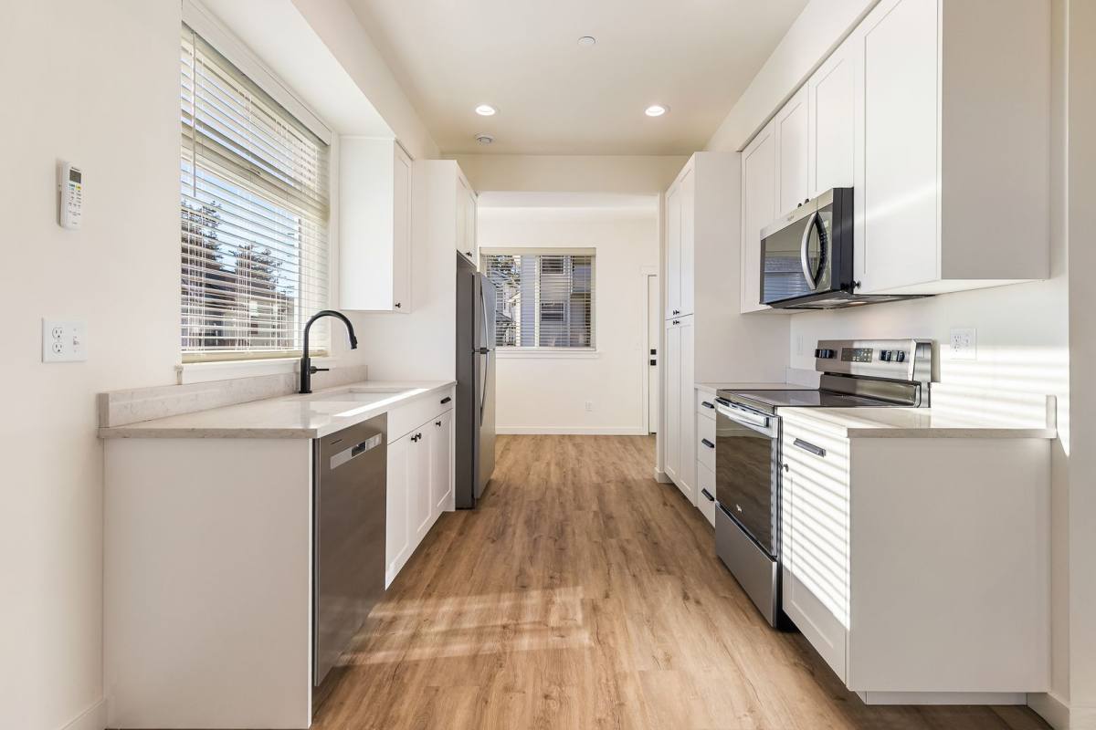 Townhouse for rent at 354 E Bakerview Rd, Bellingham, WA 98226