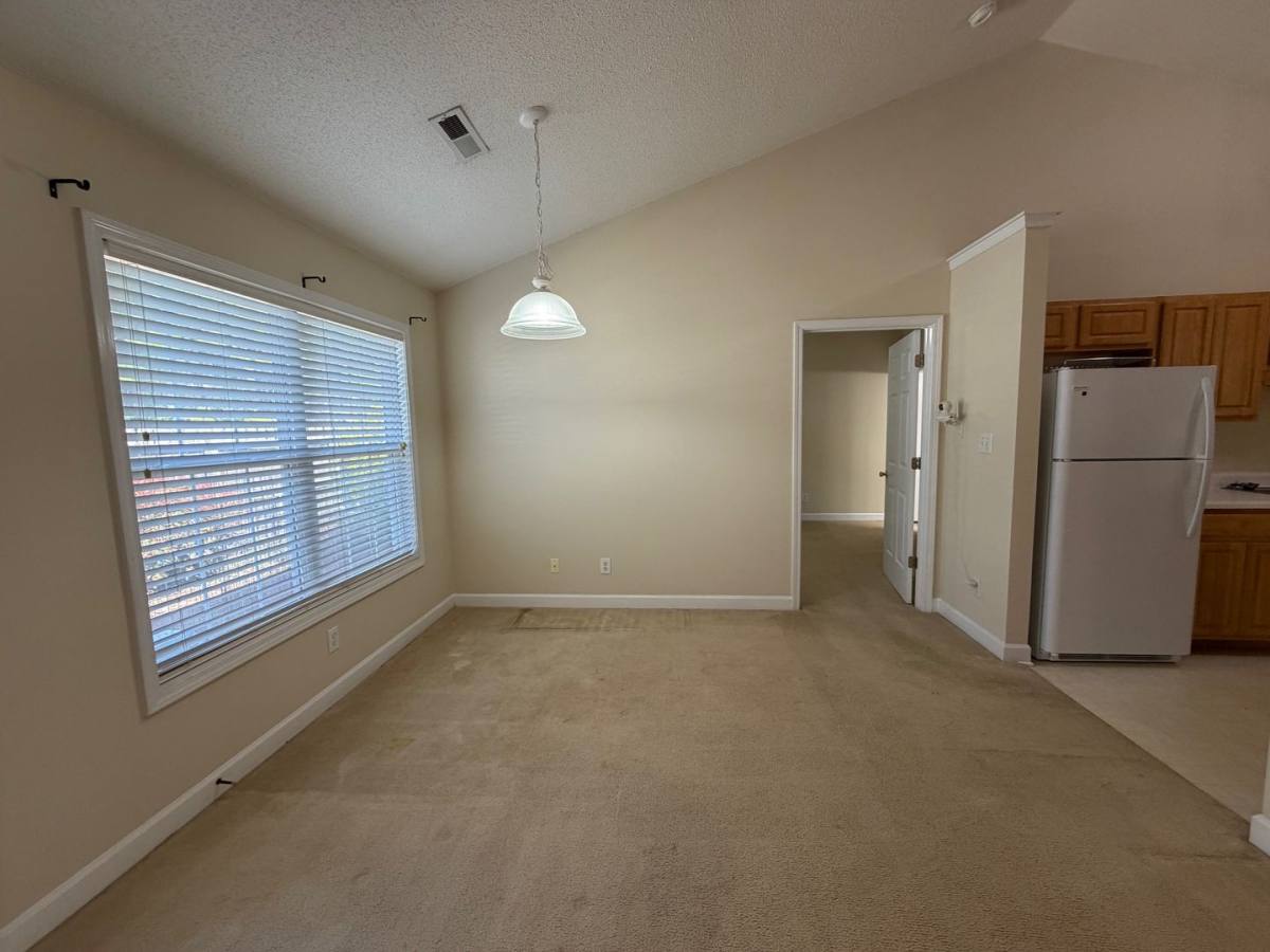Townhouse for rent at 694 Huntingdon St, Elon, NC 27244