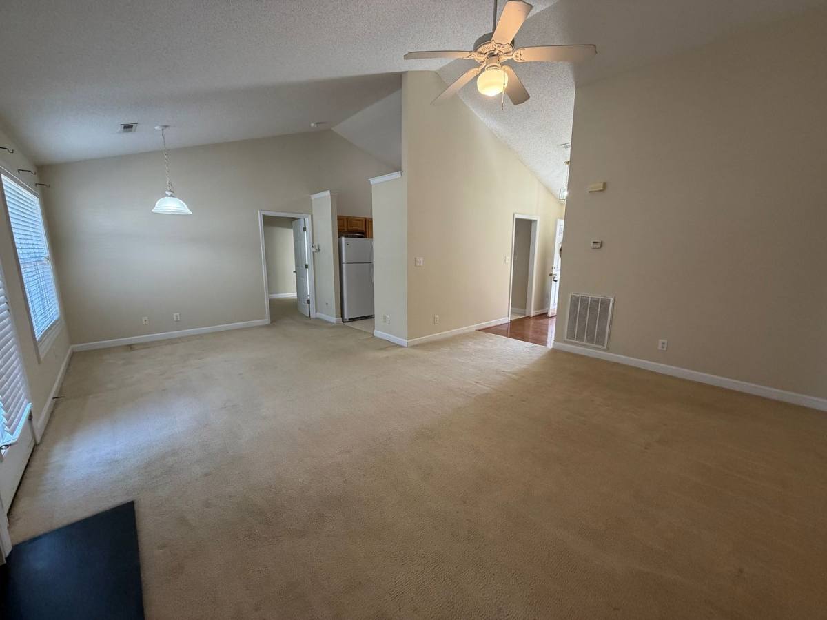 Townhouse for rent at 694 Huntingdon St, Elon, NC 27244