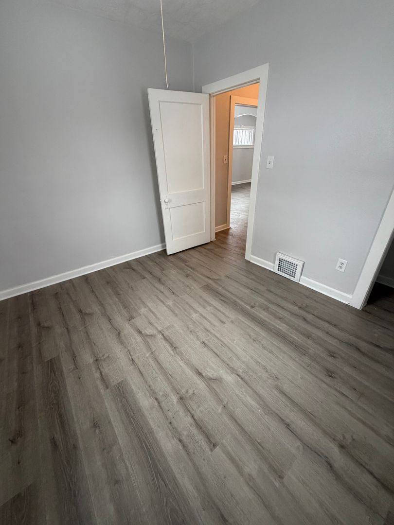 House for rent at 624 N Lewis Ave, Sioux Falls, SD 57103