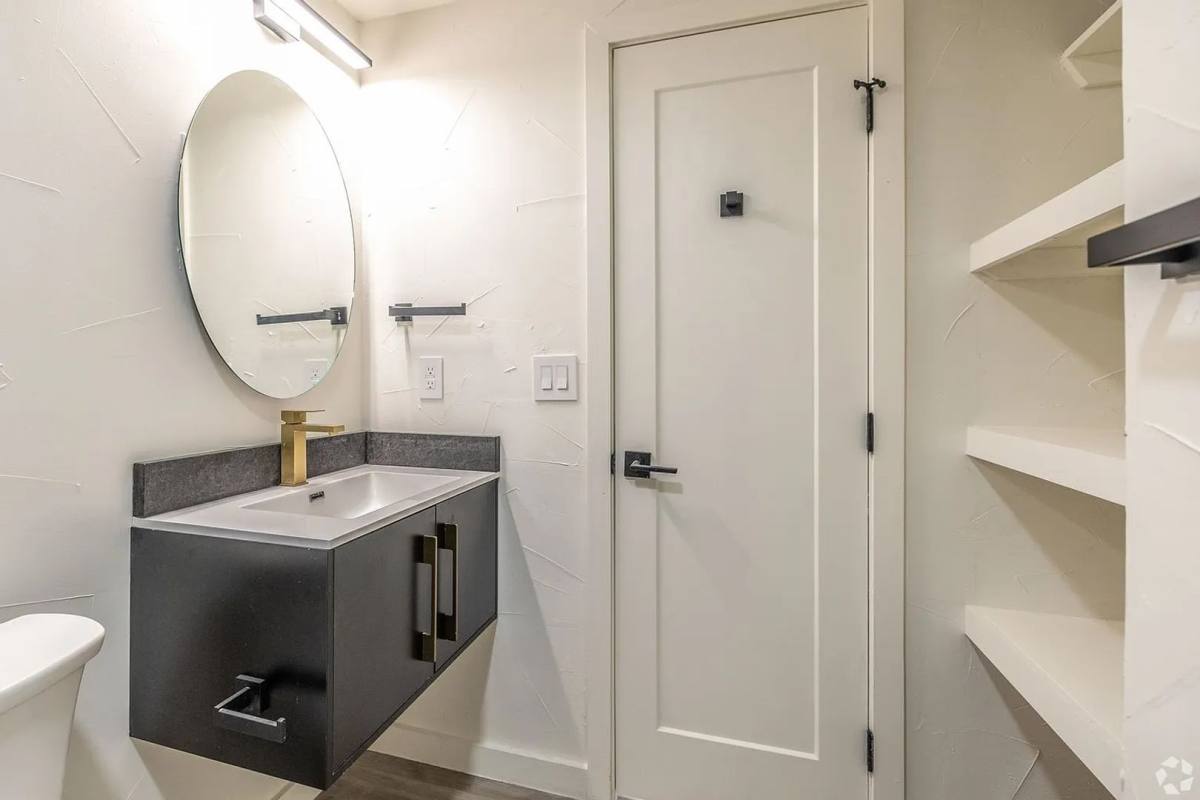 Apartment for rent at 1115 S College Ave, Tulsa, OK 74104
