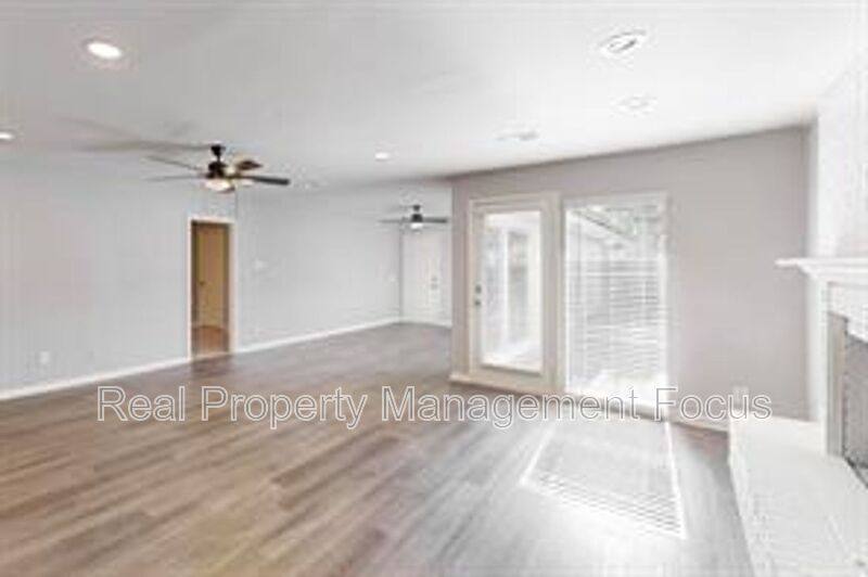 House for rent at 14724 Overview Dr, Dallas, TX 75254