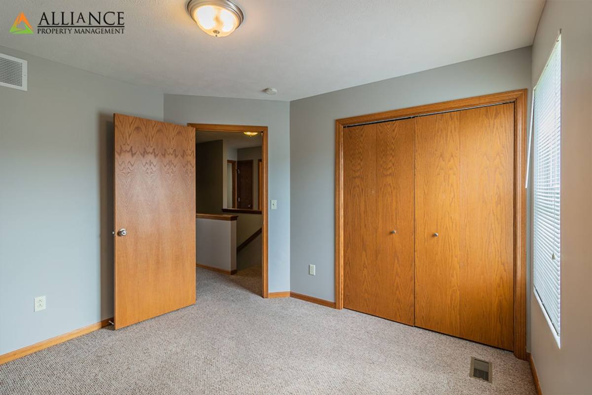 House for rent at 500 Brookmont Dr, Manhattan, KS 66502