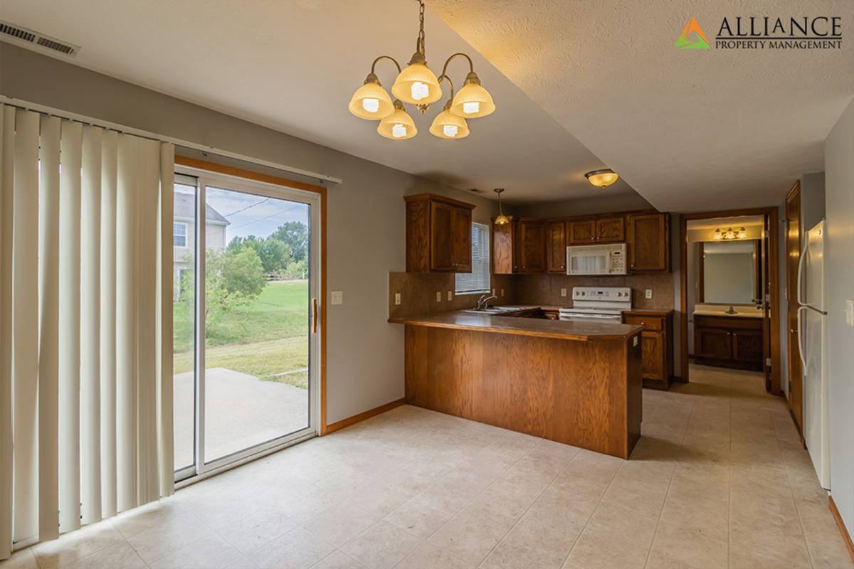 House for rent at 500 Brookmont Dr, Manhattan, KS 66502