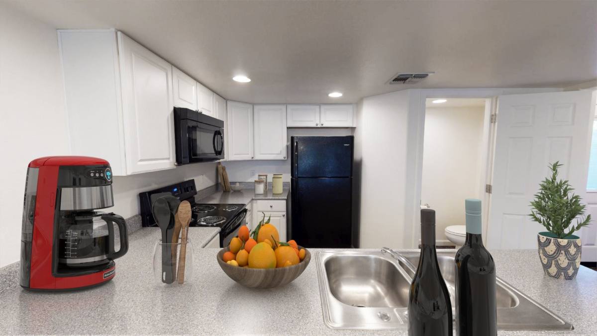 Townhouse for rent at 5112 N 17th Ave, Phoenix, AZ 85015
