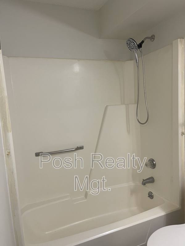 Condo for rent at 502 Mystic Dr #B, Greensboro, NC 27406
