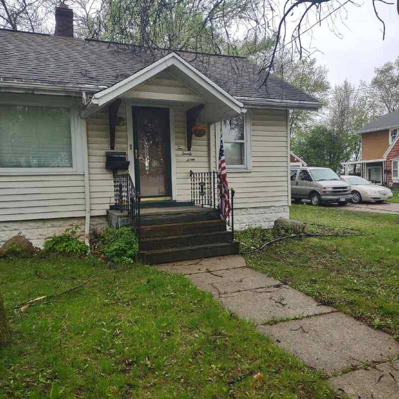 House for rent at 229 Idlewild St, Kaukauna, WI 54130