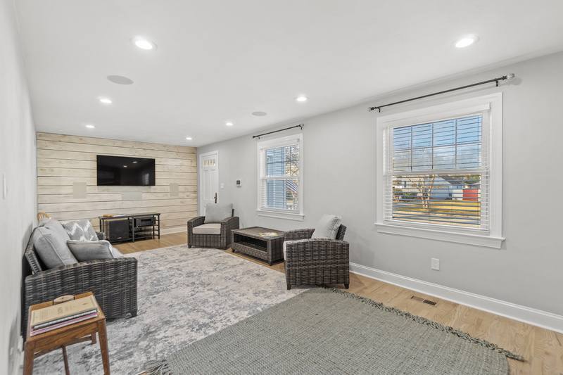 Apartment for rent at 405 Farrell St #B, Norfolk, VA 23503