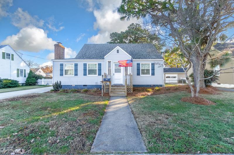 Apartment for rent at 405 Farrell St #B, Norfolk, VA 23503