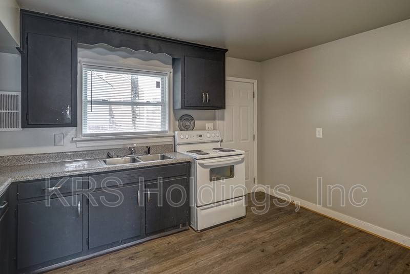 Townhouse for rent at 5423 Remuda Crossings #2, Richmond, VA 23234