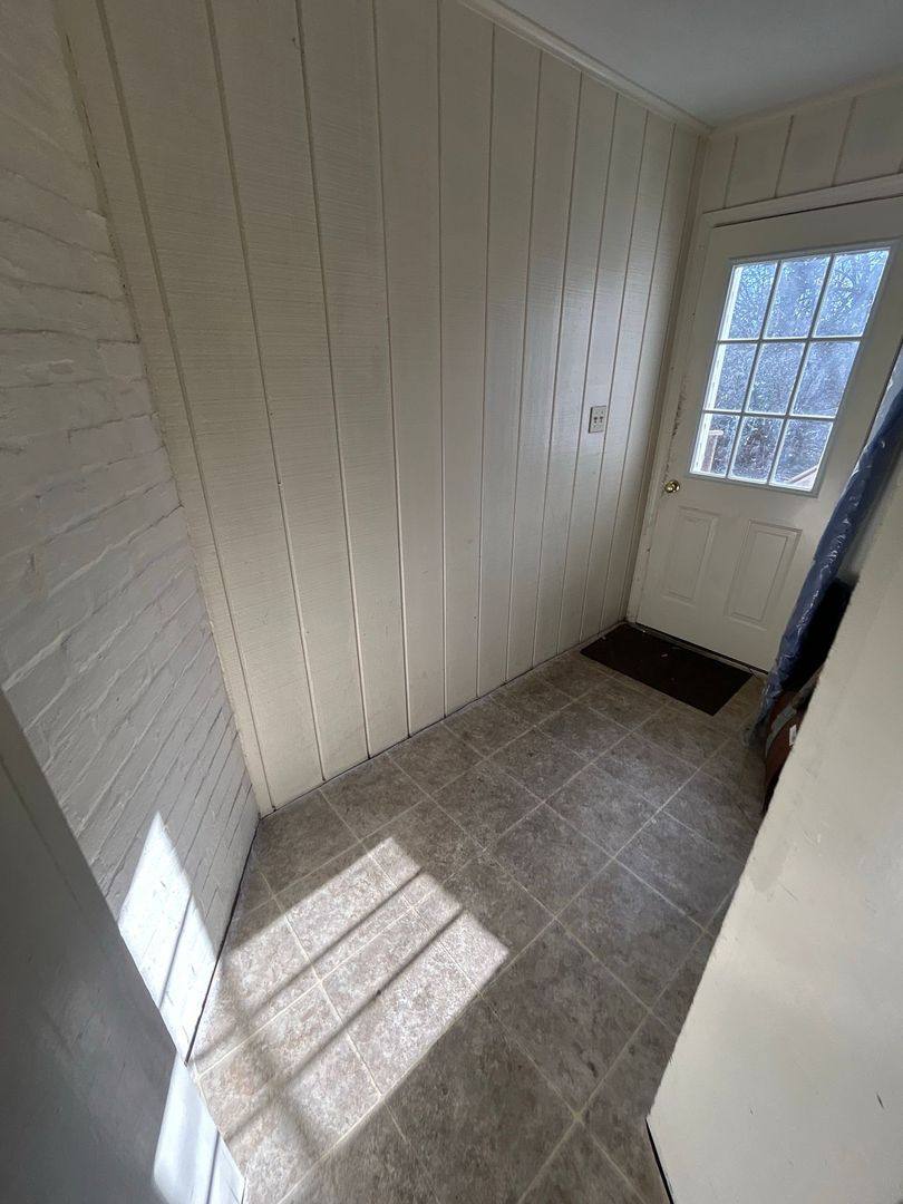Apartment for rent at 330 N High St, Harrisonburg, VA 22802