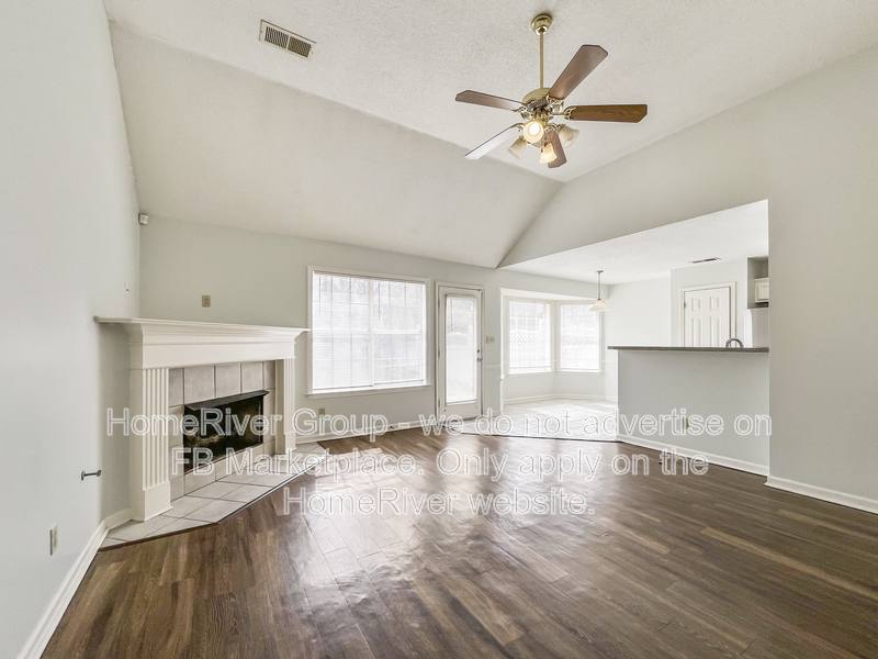 House for rent at 7267 Amberly Way Dr, Cordova, TN 38018